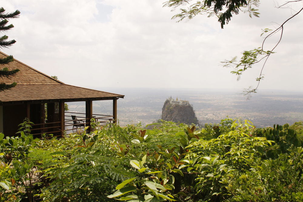 Popa Mountain Resort Mount Popa Extérieur photo