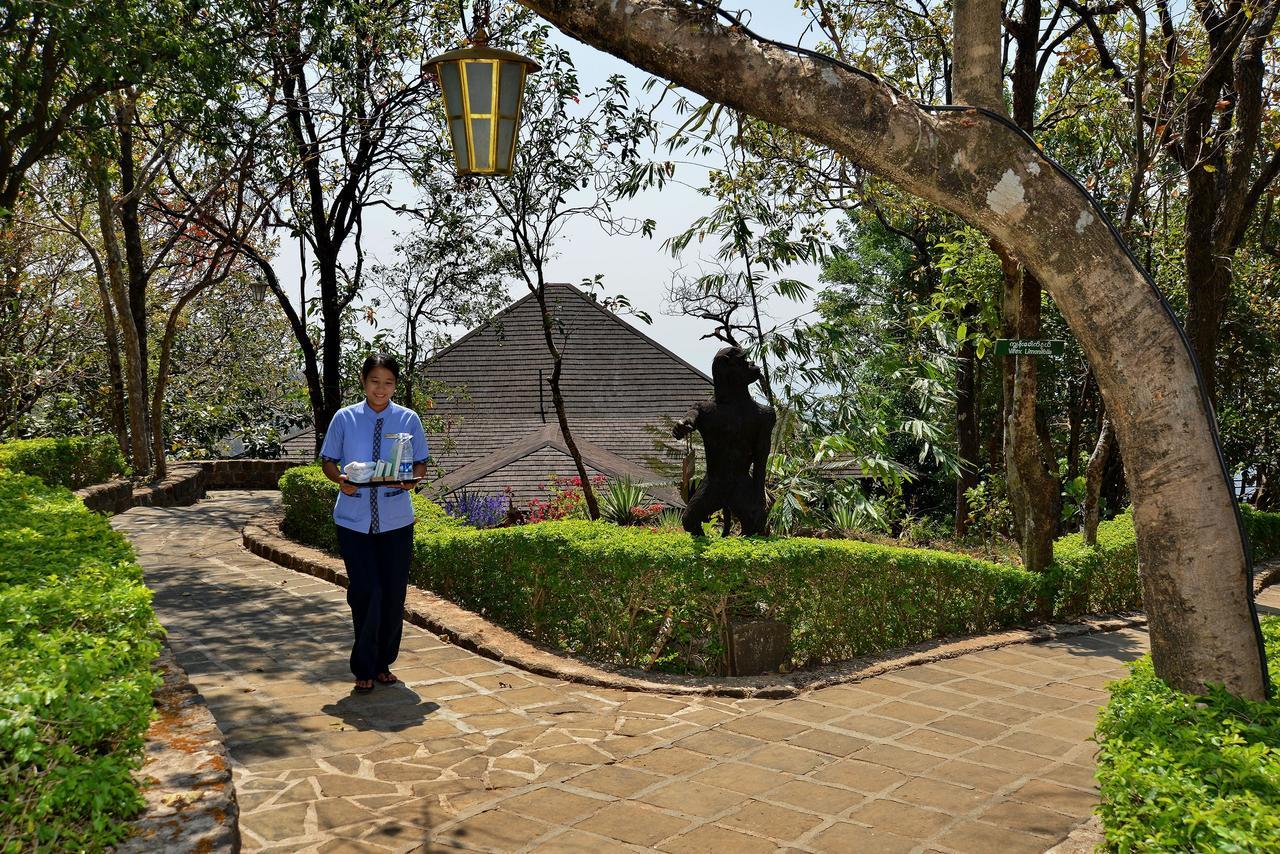 Popa Mountain Resort Mount Popa Extérieur photo